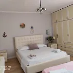 City-center * Himara