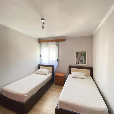 Downtown Apartment Himare